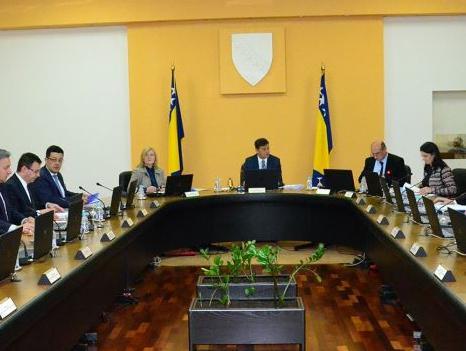 Vlada FBiH gasi OdRaz - Fondaciju za održi razvoj