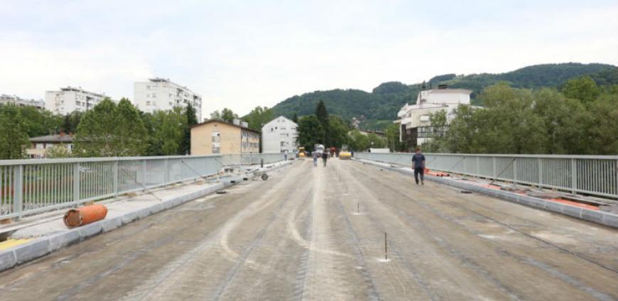 Zeleni most do sredine juna?