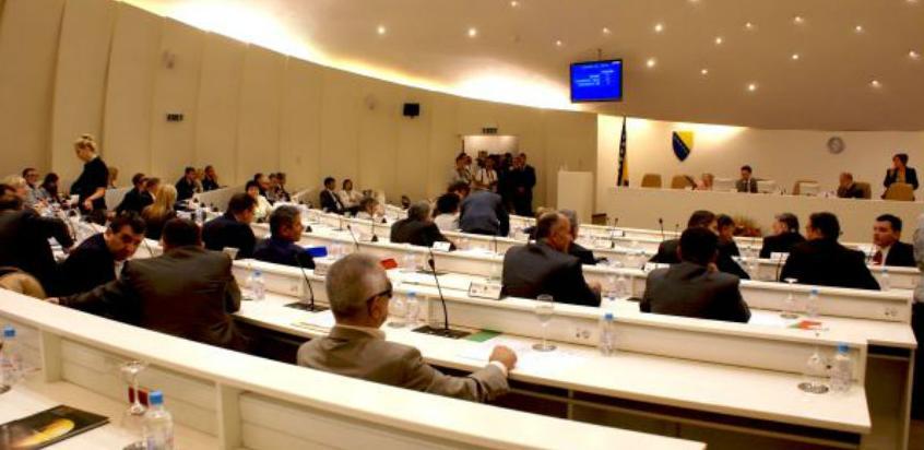Izjašnjavanje zastupnika o negativnom mišljenju na set zakona o akcizama