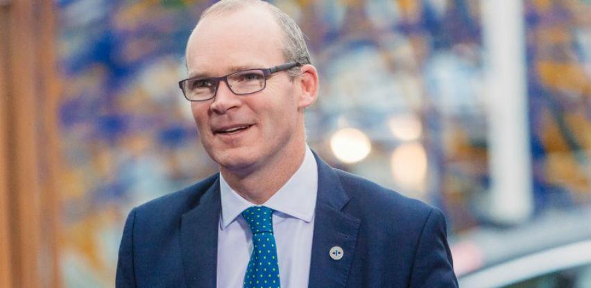 Coveney: Irska će pojačati pripreme za Brexit bez sporazuma