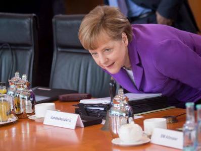 Njemačka Vlada poručila u priopćenju: Pčele trebaju ljudsku pomoć