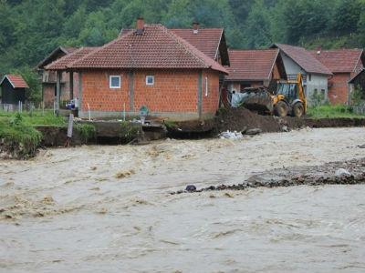 I poplavljenima prijeti rušenje i oduzimanje kuća