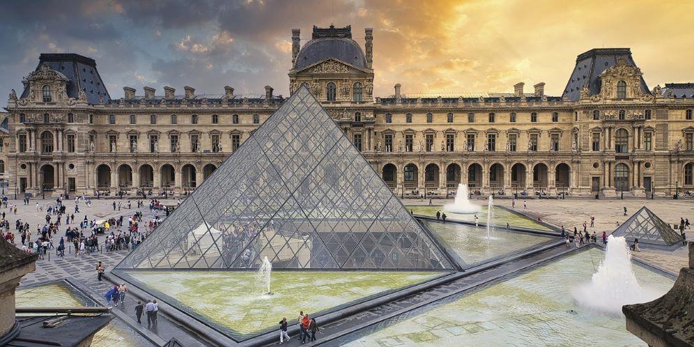 Louvre