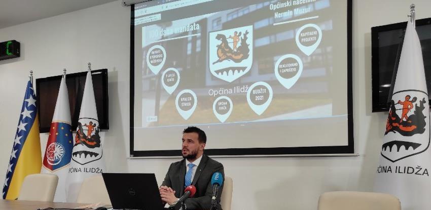 Muzur: Općinske službe privatizovane, tenderi namješteni, urbanističke dozvole nezakonite...