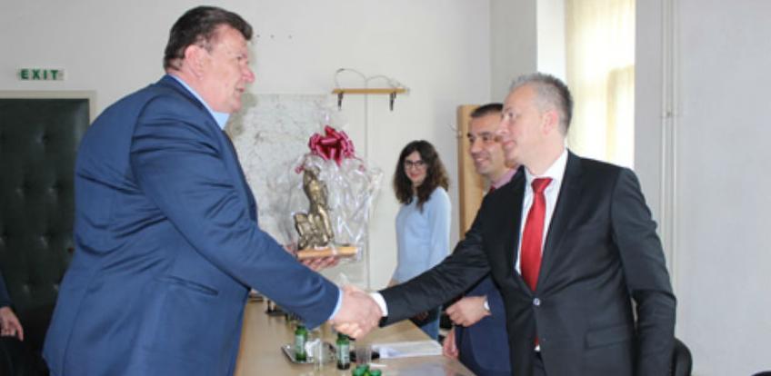 UniCredit Mostar kreditira Općinu Vareš sa 1,2 miliona KM