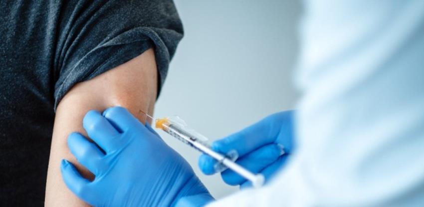 Bh. državljani s hrvatskim dokumentima mogu se vakcinisati u Hrvatskoj