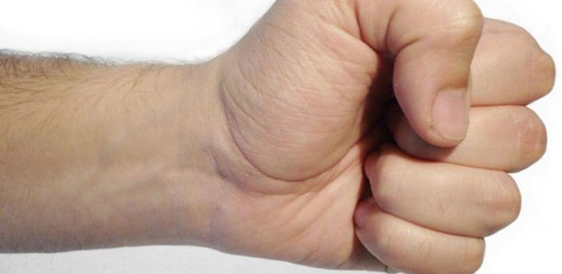 Stisak šake bolji pokazatelj zdravlja od krvnog pritiska