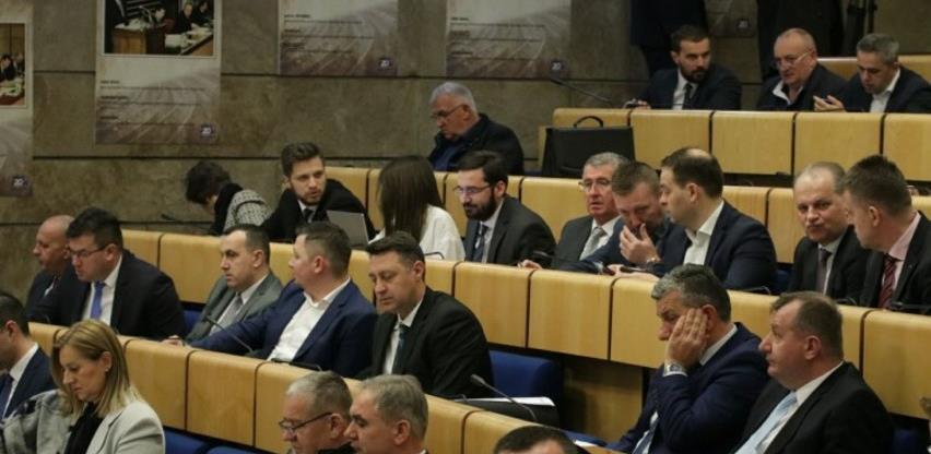 Predstavnički dom PFBiH prihvatio u formi nacrta izmjene Zakona o lizingu
