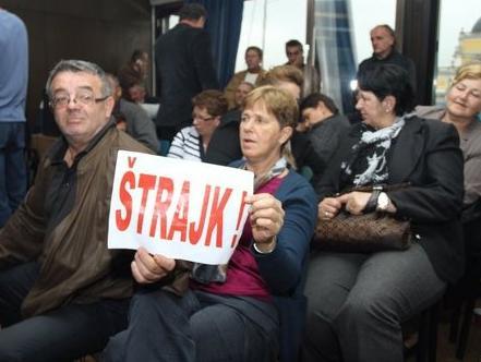 Radnici Hidrogradnje nastavljaju štrajk