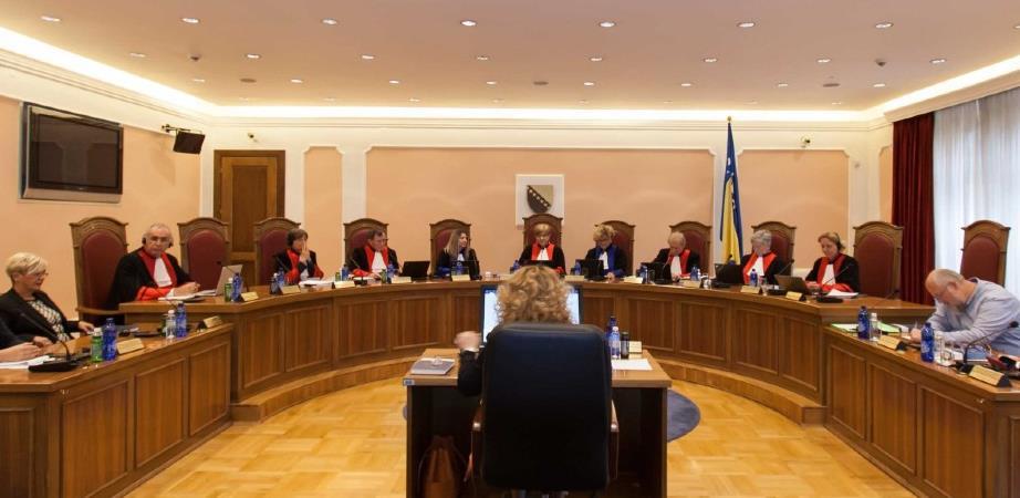 ustavni sud