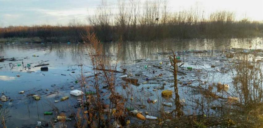 Pola miliona KM za čišćenje obala rijeke Bosne na području ZDK