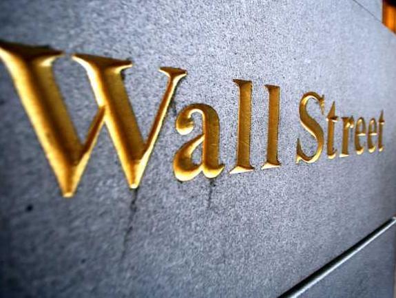 Na Wall Streetu cijene oštro pale