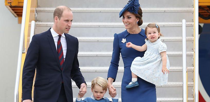 Kraljica Elizabeth II predaje krunu: William i Kate postaju kraljevi