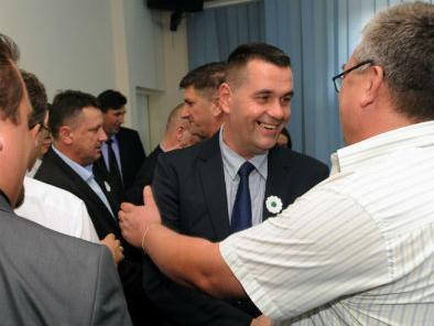 Bego Gutić u jednom danu dao ostavku i ponovo postao premijer TK
