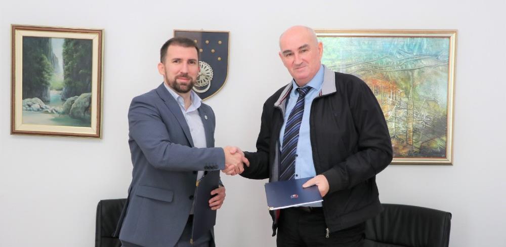 delić lojo