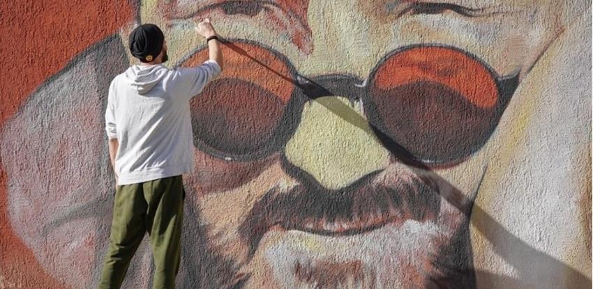 Doboj dobio mural posvećen Balaševiću