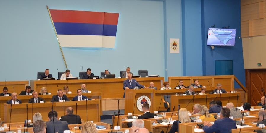 višković.