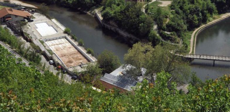 Bazeni na Bembaši nikoga ne zanimaju