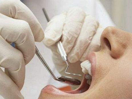 Poreznici kontrolišu izdavanje fiskalnih računa kod stomatologa u RS-u