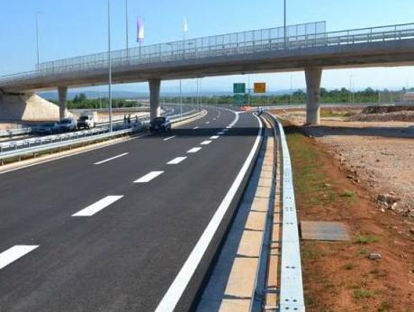Potpisan ugovor za izgradnju autoputa Banja Luka-Miliništa
