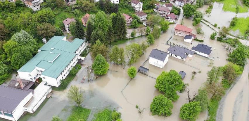 Poplave