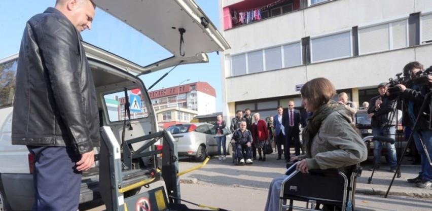 Usvojene izmjena zakona: U Sarajevu se uvode taxi vozila za osobe s invaliditetom