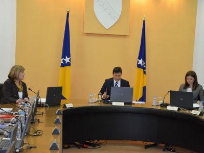 Vlada FBiH: Odmah obustaviti nova zapošljavanja u institucijama
