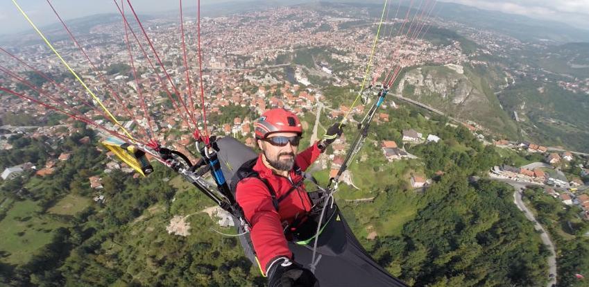 Mirvad Zenuni – paraglajder iz Starog Grada koji je letio cijelim svijetom