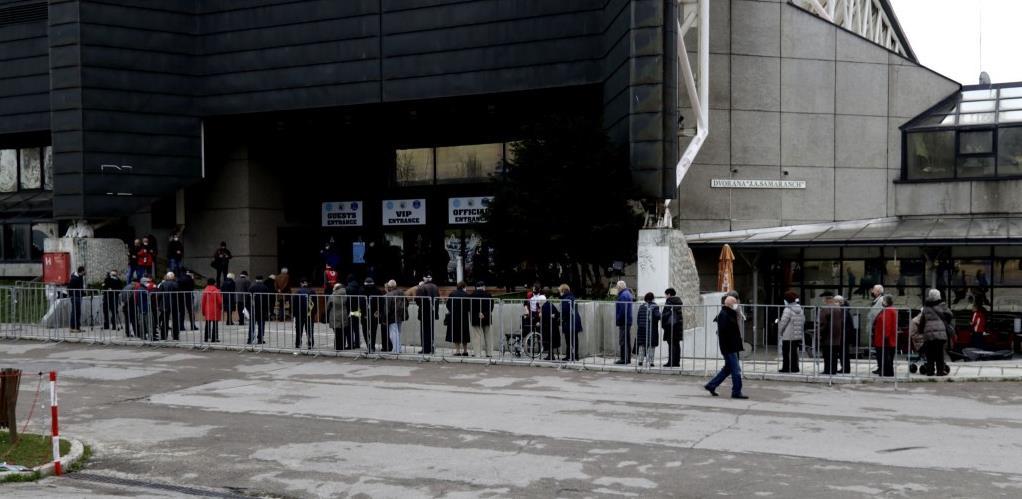 Počela vakcinacija starijih od 75 godina u Kantonu Sarajevo (VIDEO)