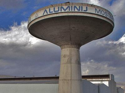 Odgođena primjena odluke o gašenju proizvodnje u Aluminiju