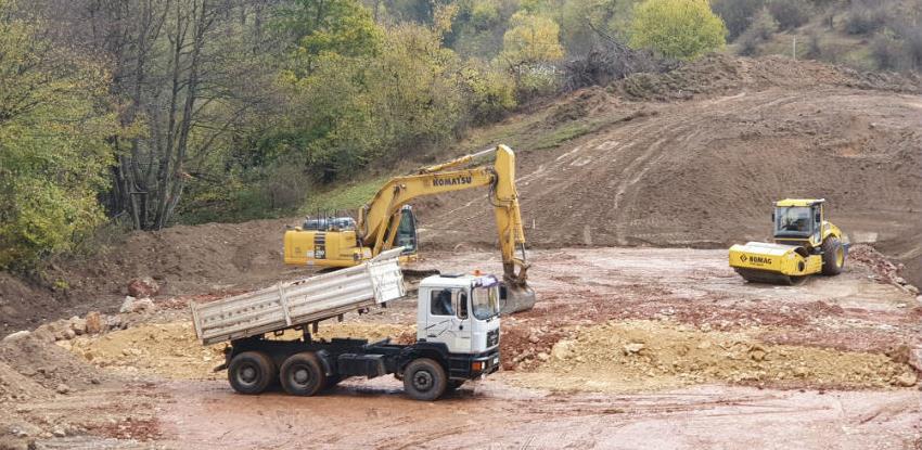 Prve mašine za gradnju tunela Ivan već na terenu