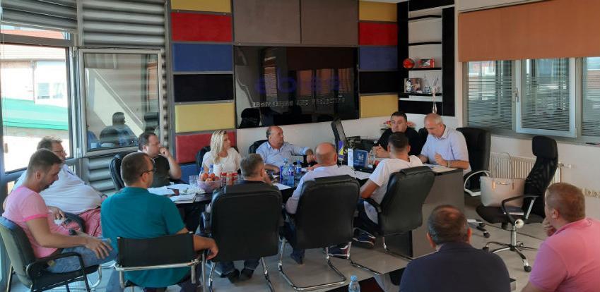 Tešanjski privrednici traže pomoć svih nivoa vlasti za sanaciju štete od poplava