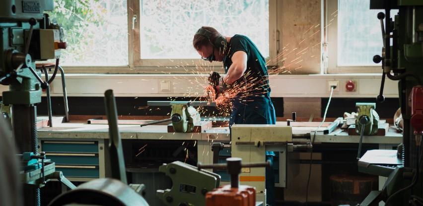 EP traži više zakonitih mogućnosti za radnike koji dolaze u EU