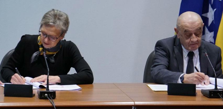 Potpisani ugovori za finansiranje javnog prevoza u Sarajevu
