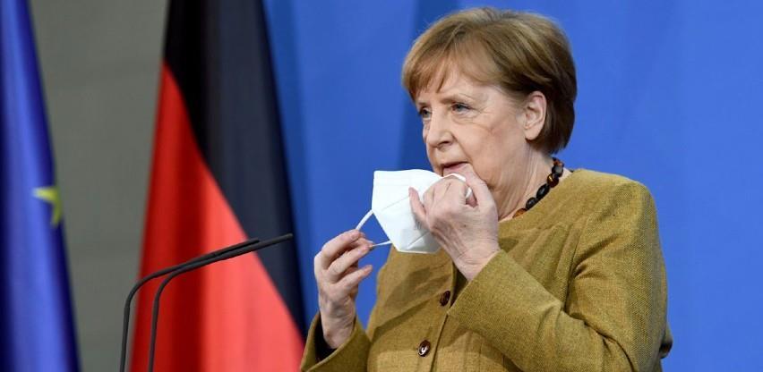 Merkel pozvala na povećanje proizvodnje vakcina unutar EU-a