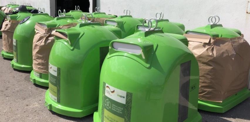 Općini Konjic isporučeno 40 specijalnih kontejnera za reciklažu stakla