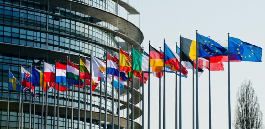 EU bi se trebala proširiti na zapadni Balkan do kraja desetljeća