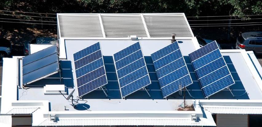 SOLARNI PANELI