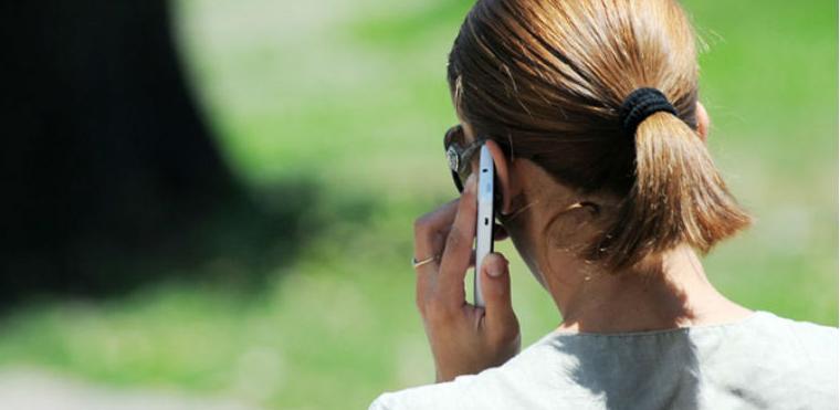 Za vaše dobro: Ne koristite mobitel prije spavanja