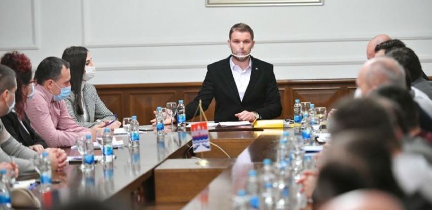 Stanivuković: Neprihvatljivo umanjenje poreske stope na nepokretnosti