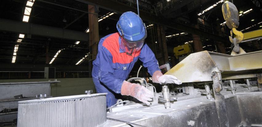 Glencore platio Aluminiju struju i sirovine za četiri dana života
