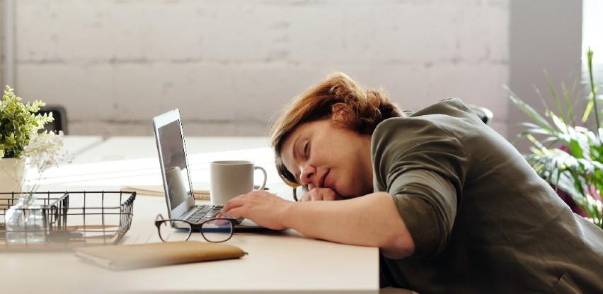 8 razloga zbog kojih se budite umorni ujutro