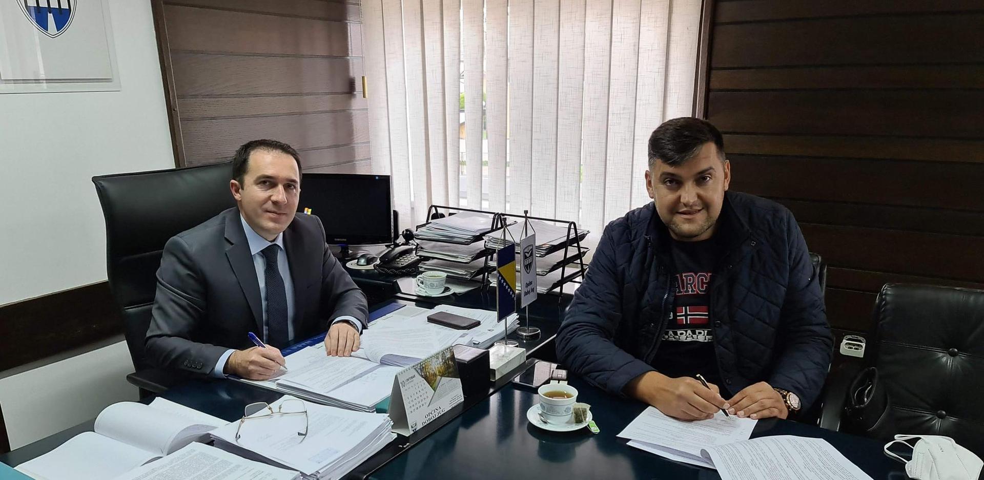 Potpisan Ugovor o izgradnji zgrade biblioteke i skladišta civilne zaštite
