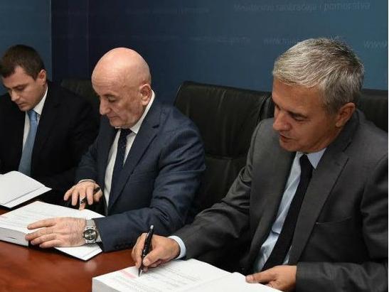 Euro - Asfaltu posao u Crnoj Gori vrijedan 82 miliona maraka
