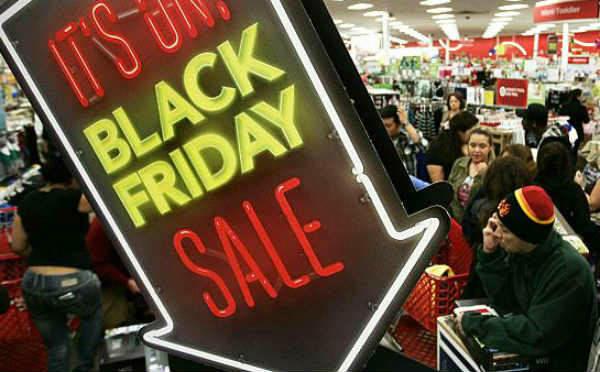 Amerikanci u dva dana shopping ludila potrošili 12,10 milijardi dolara