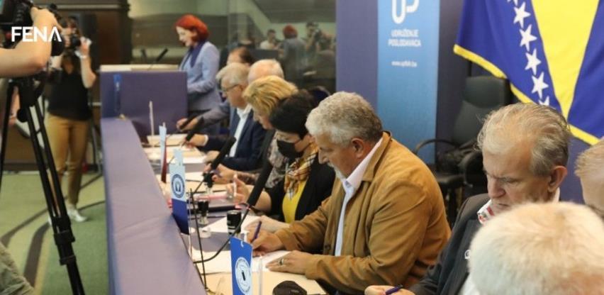 Sindikati i poslodavci potpisali platformu za vođenje socijalnog dijaloga (VIDEO)