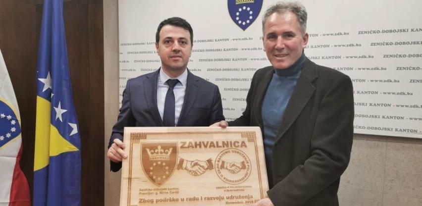 Tri miliona KM za podsticaje poljoprivrednim proizvođačima u ZDK