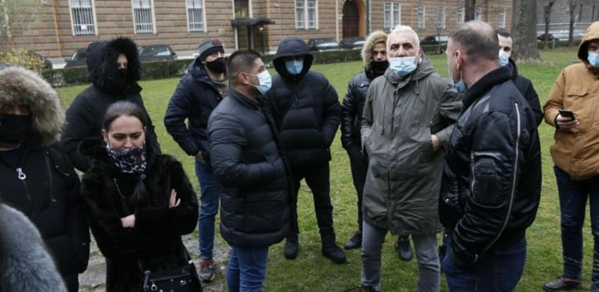 Nezadovoljni mjerama sarajevski ugostitelji najavili odjavljivanje radnika