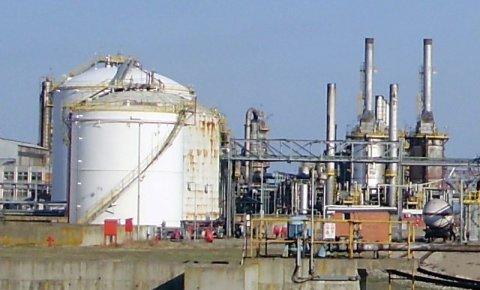 Srbija: Od januara investicije u "Petrohemiju"