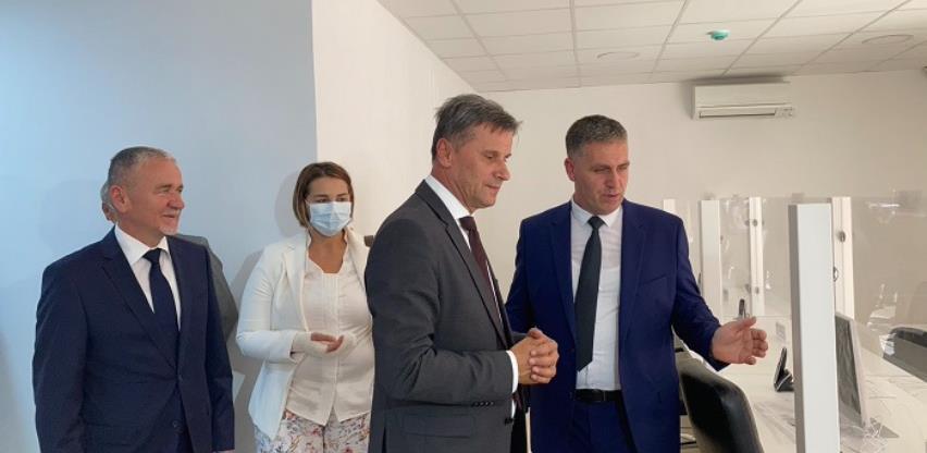 Otvoren Biznis servis centar u Zavidovićima